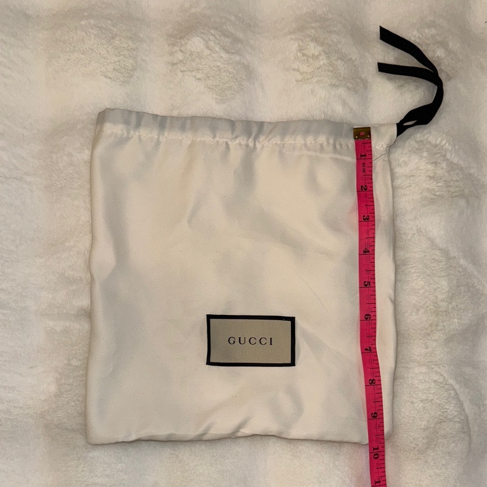 10” Gucci Ivory dust bag